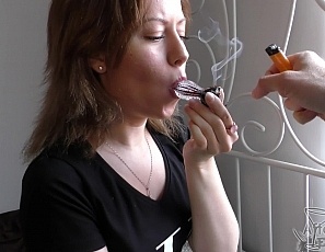 082323_sharlotte_giving_lucky_cameraman_between_the_scenes_blowjob_until_he_cums_in_her_mouth